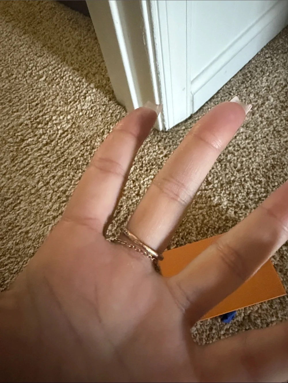 Louis Vuitton ring, slight signs of wear. Box included.